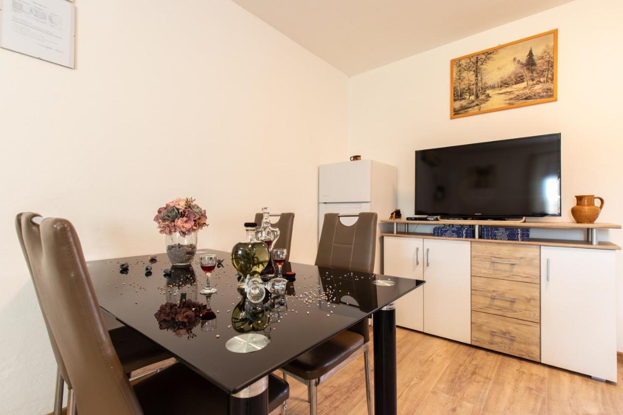 Lucija Apartment Lovinac  Luaran gambar