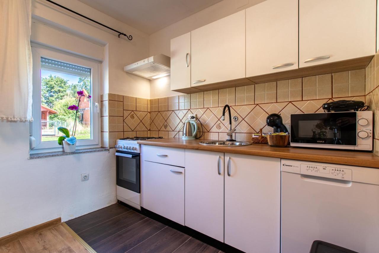 Lucija Apartment Lovinac  Luaran gambar