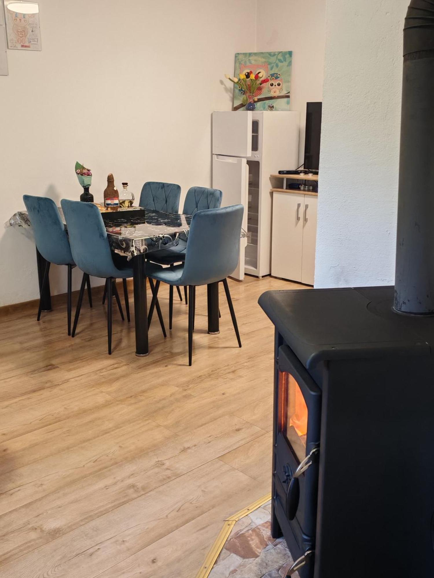 Lucija Apartment Lovinac  Luaran gambar